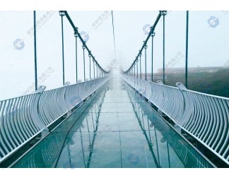 河南驻马店老乐山玻璃悬索桥